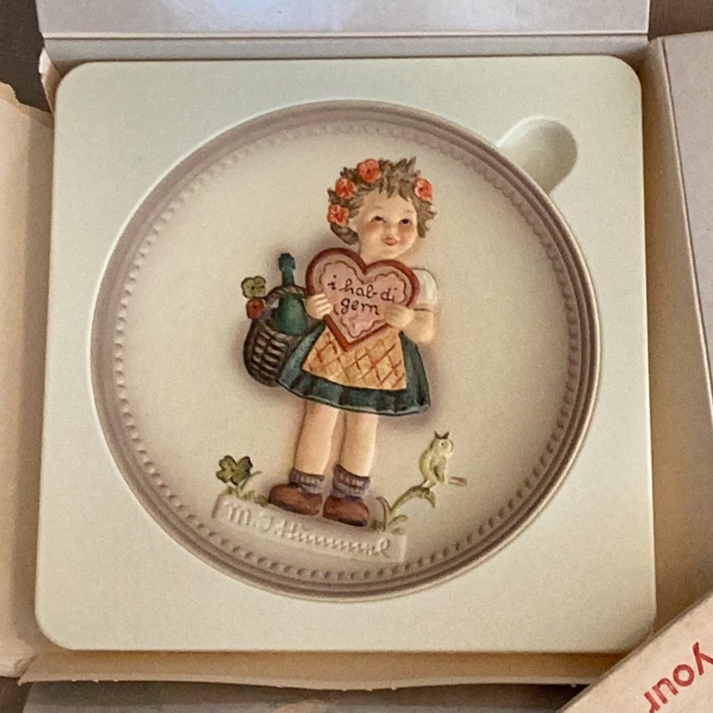 Goebel Collector series